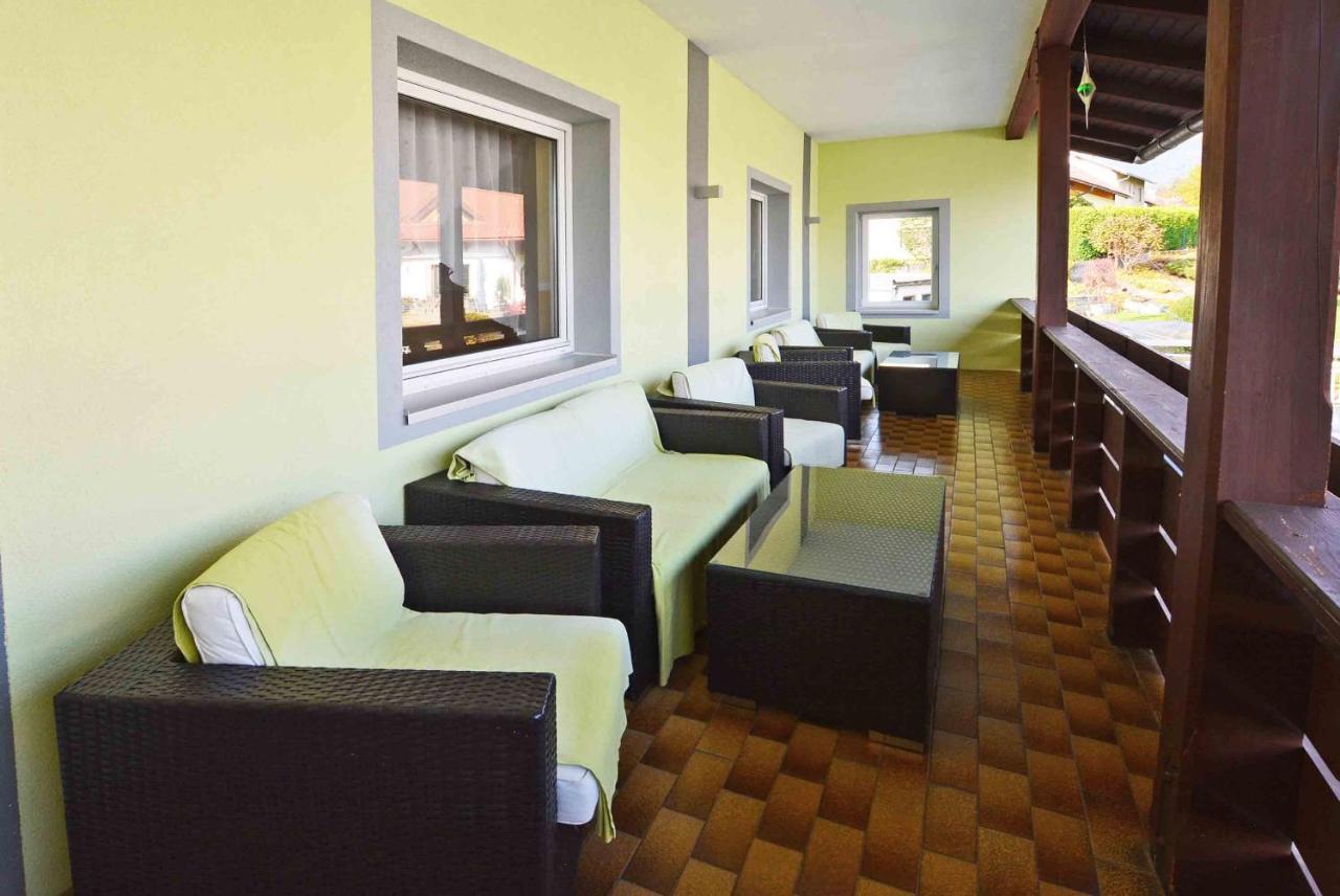 Gemuetliches Apartment In Ruhelage Villach Buitenkant foto