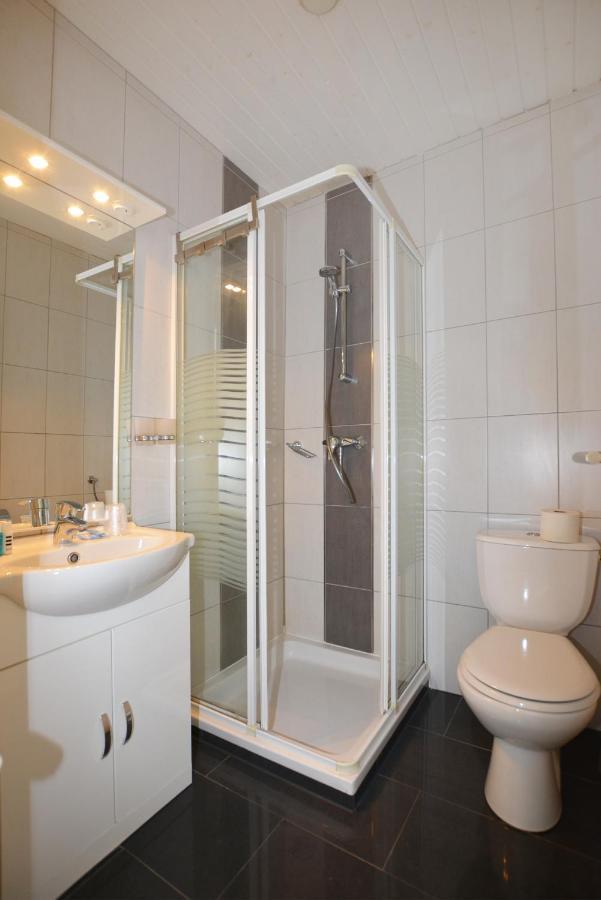 Gemuetliches Apartment In Ruhelage Villach Buitenkant foto